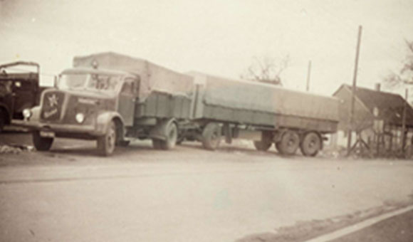 LKW von 1936 im Sepia Filter